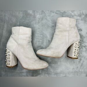 Steve Madden Taupe Ankle Boots In Suede